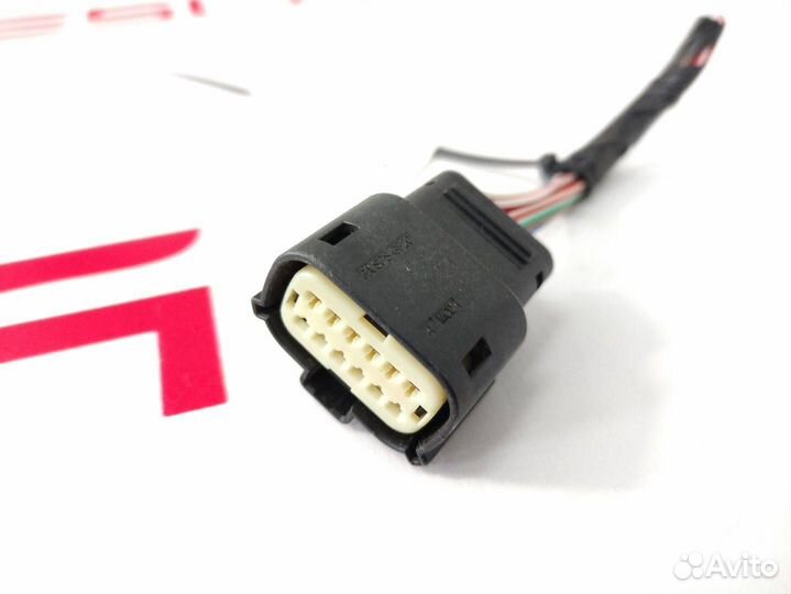 Разъем (фишка) проводки Tesla Model S 1004416-93-N