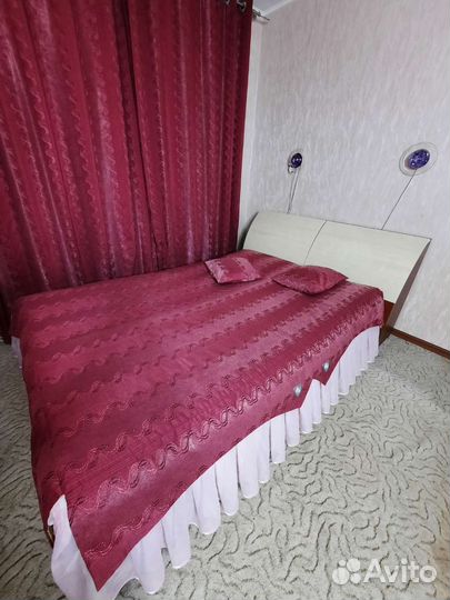 Спальный гарнитур бу