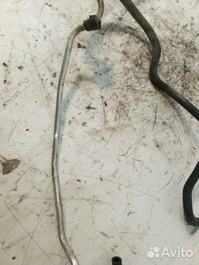 Трубка гур Mitsubishi Lancer 4G18 2006