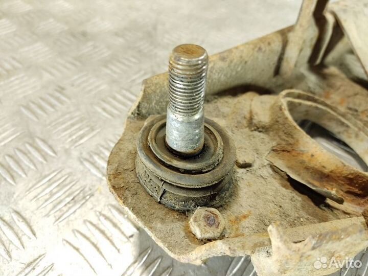 Рычаг передний левый нижний Vaz 2107