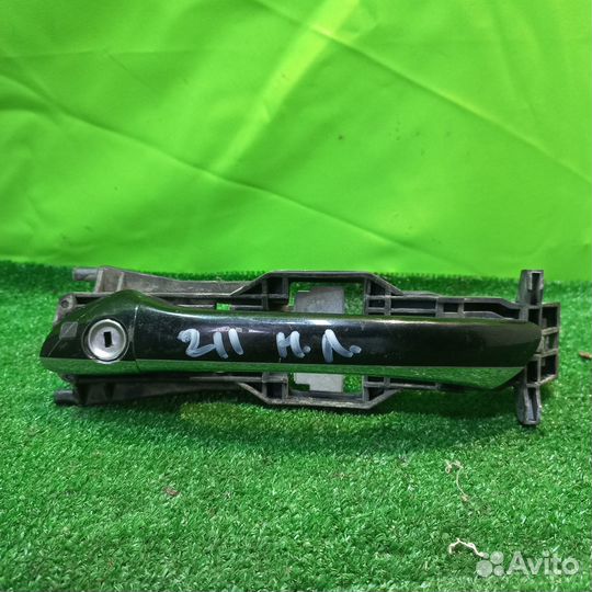 Ручка передней левой двери mercedes w211