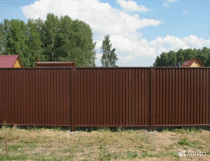 Забор из профнастила(профлист) коричневый