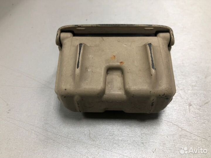 Пепельница дверная Toyota Vista AZV55 1zzfe