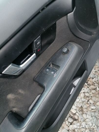 Audi A4 2.0 CVT, 2005, 200000км