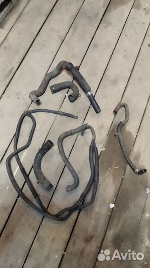 Патрубок системы охлаждения Мазда 3 bk 1.6