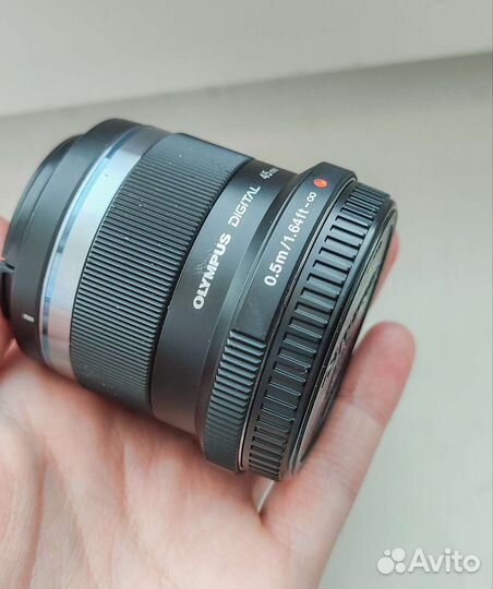 Объектив olympus 45mm 1.8