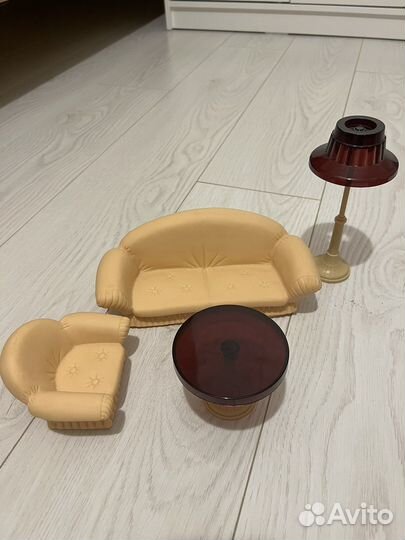 Игрушечная мебель