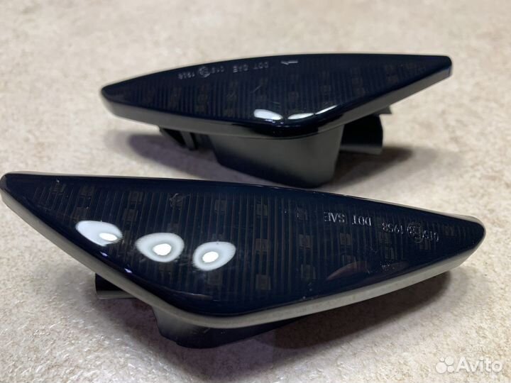 LED поворотники BMW динамические (F25 E70 E71)