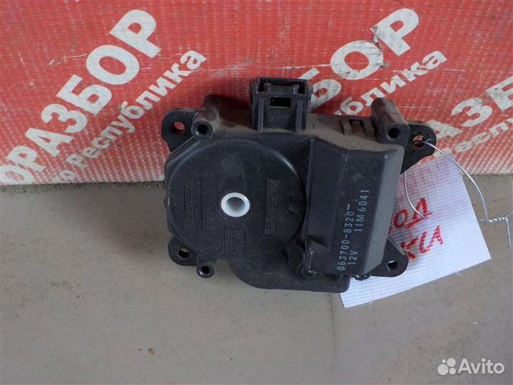 Серво-привод заслонки отопителя салона Toyota