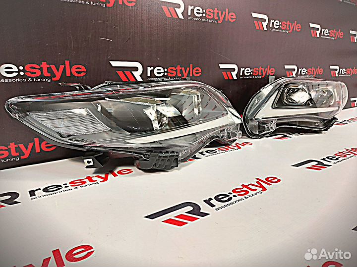 Фары Toyota Corolla 150 06-13г Lexus style