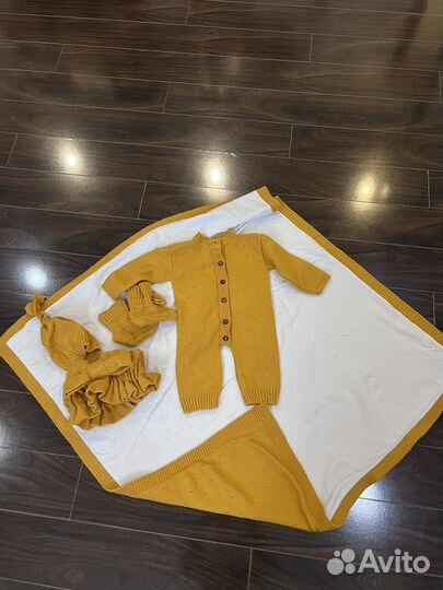 Комплект на выписку осень - зима