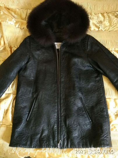 Куртка новая женская 54-56 размера осень весна