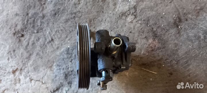 Насос гидроусилителя руля Lancer9