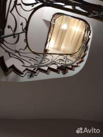 Изготовление и установка деревянных лестниц