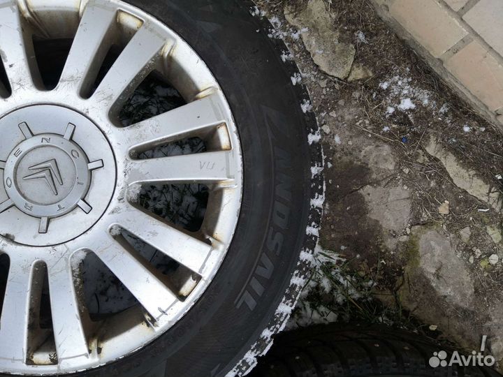 Зимняя резина на литых дисках