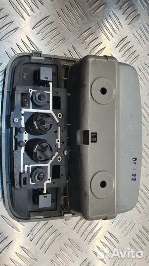 Плафон подсветки салона Kia Spectra седан S6D 2008