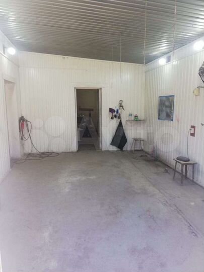 Гараж, > 30 м²