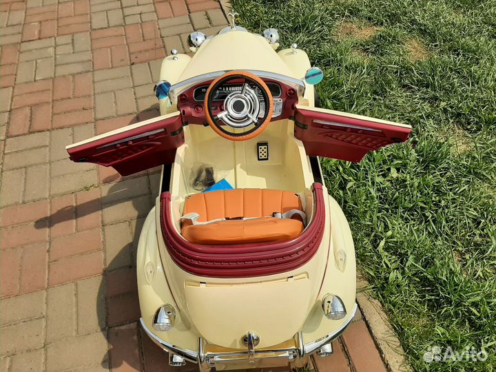 Детский электромобиль