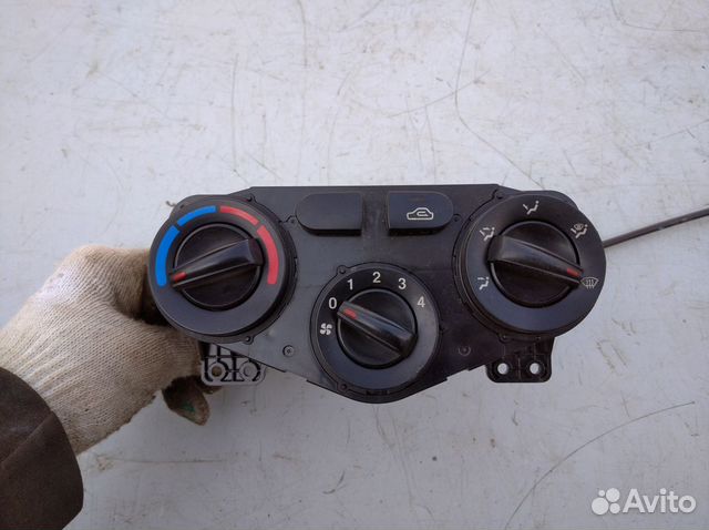 Блок управления отопителем Хендай Верна Акцент 3