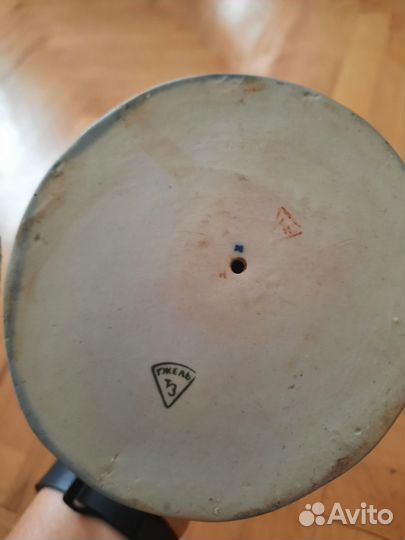 Фарфоровая статуэтка