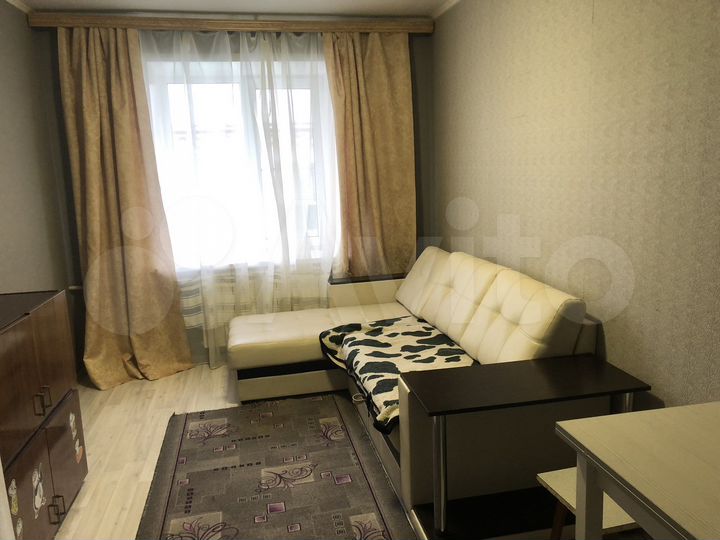 Комната 11 м² в 4-к., 4/5 эт.