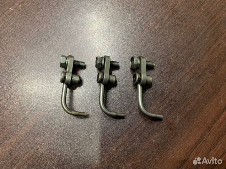 Форсунка масляная Nissan Pathfinder 2.5 YD25 190