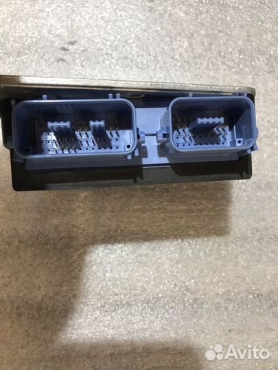 Блок управления Hyundai Santa Fe 4 TM D4HB 2018