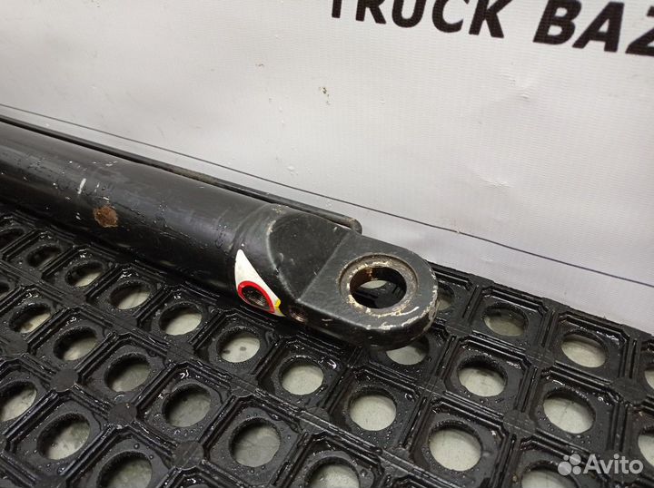 Цилиндр подъема кабины Renault Kerax