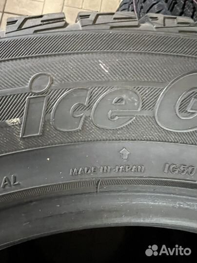 Yokohama Ice Guard 5 IG50 A 215/55 R16