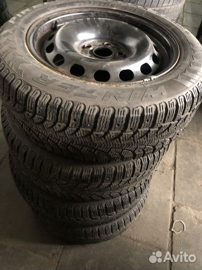 Pirelli Winter Carving 225/55 R16
