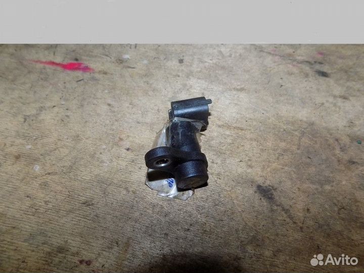 Датчик положения распредвала Astra H / Family 2004