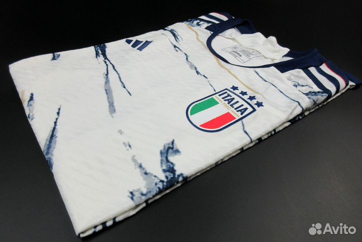 Форма гостевая Сборная Италии