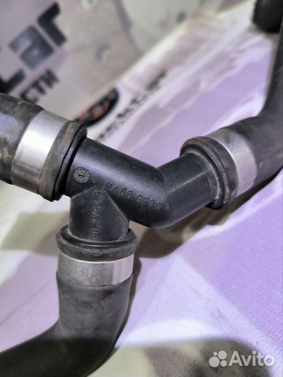 Патрубок(тройник) системы охлаждения volvo S40