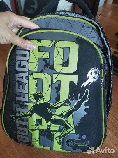 Рюкзак для мальчика школьный
