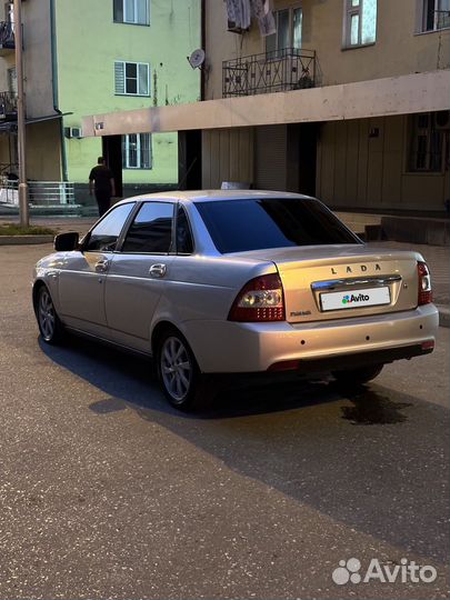 LADA Priora 1.6 МТ, 2010, 200 000 км