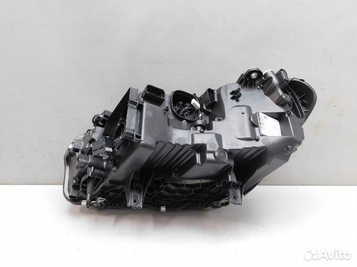 Фара правая BMW X3