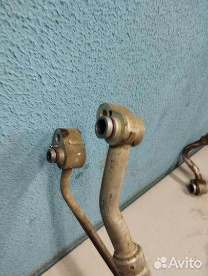 Octavia A5 трубка кондиционера