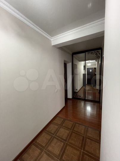 3-к. квартира, 68 м², 3/5 эт.