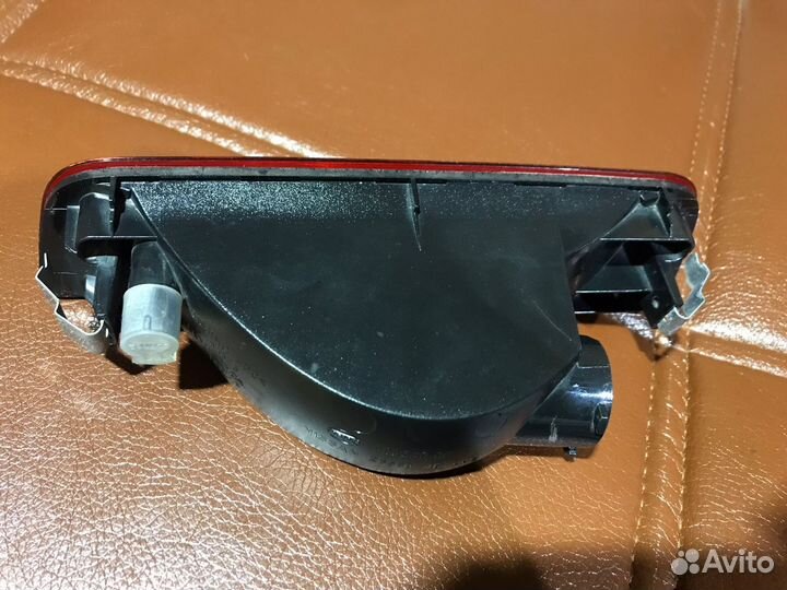 Задний противотуманный фонарь Nissan Qashqai
