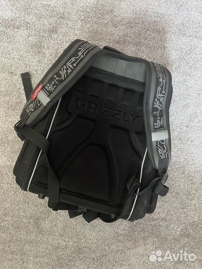 Рюкзак школьный