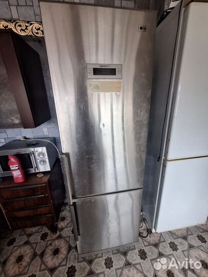 Холодильник LG