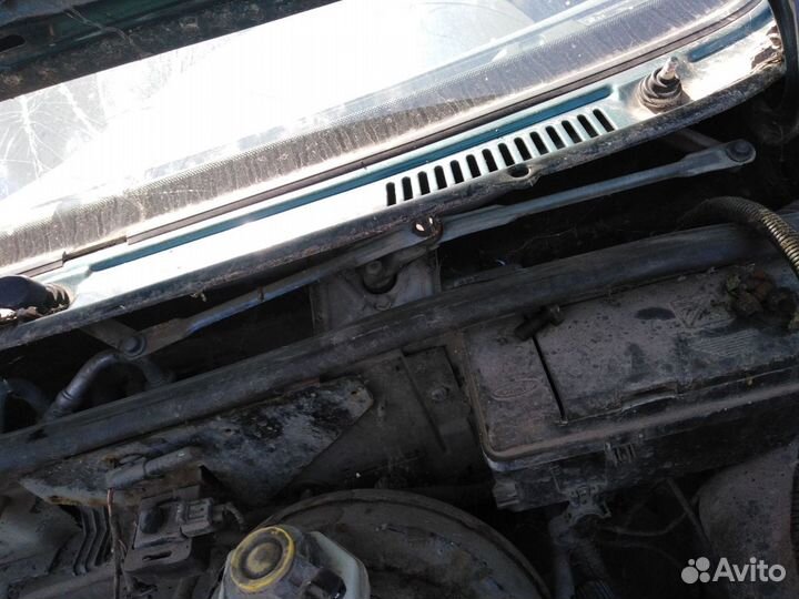 Трапеция дворников Ford Fiesta 4