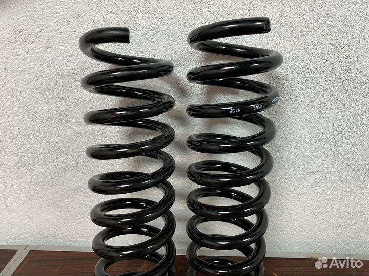 Пружины задние Mercedes Benz E-class W210