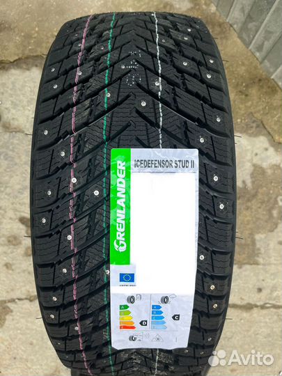 Grenlander Icedefensor Stud II 295/40 R21 107T