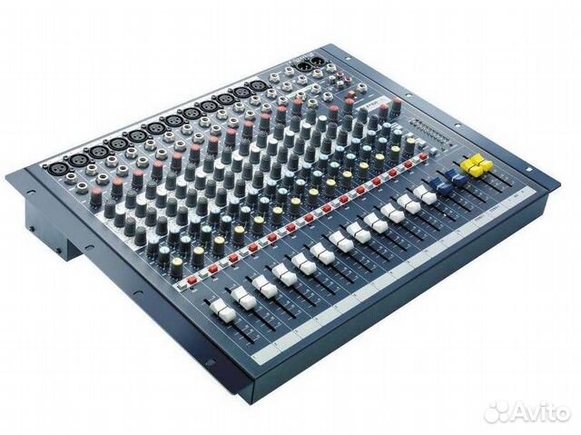 Soundcraft EPM12 микшер