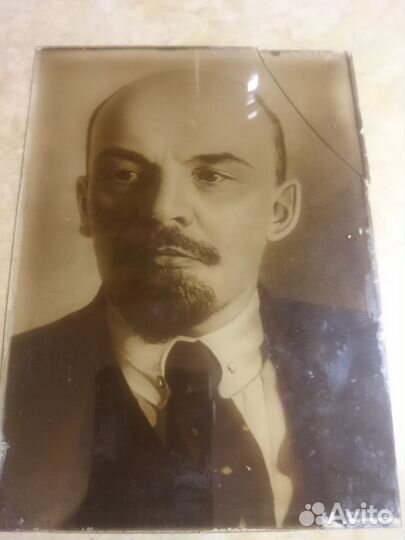 Фотография Ленина В.И. на стекле