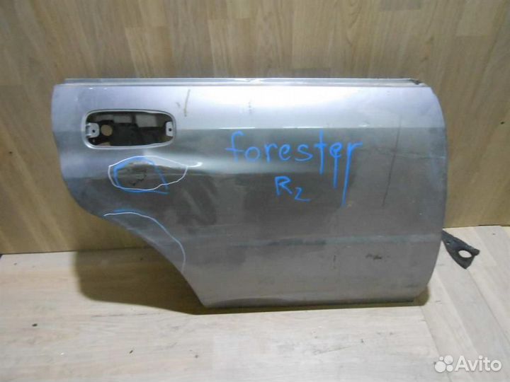 Дверь задняя правая Subaru Impreza II (GD/GG) 200