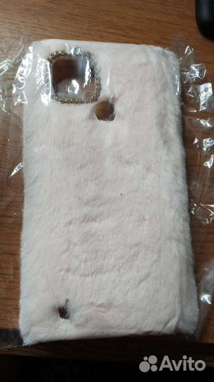 Чехлы на Realme C21