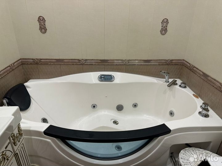 Мастер по ремонту джакузи