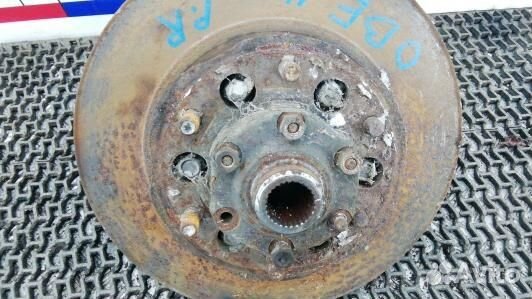 Ступица передняя правая nissan navara D22 (OBE14N9